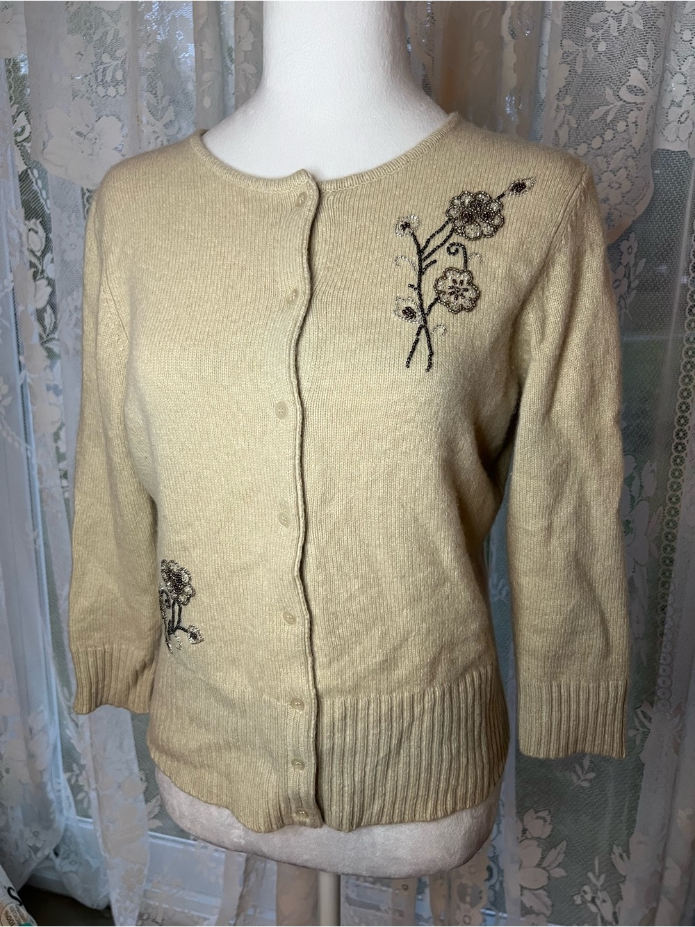 Wool Angora Cashmere LOFT Cream Floral Embroidered Crewneck Cardigan Medium